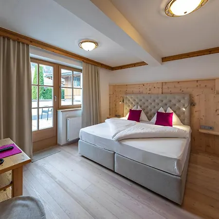 Und Alpen - Buerglhoeh Hotel