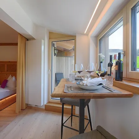Und Alpen Mit Sauna - Buerglhoeh Hotel 3*