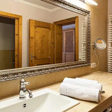 Und Alpen Mit Sauna - Buerglhoeh Hotel