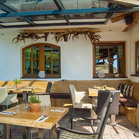 Hotel Und Alpen Mit Sauna - Buerglhoeh 3*
