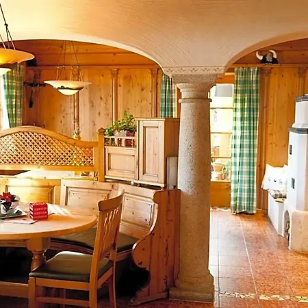 Und Alpen - Buerglhoeh Hotel