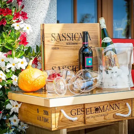 Und Alpen Mit Sauna - Buerglhoeh Hotel 3*