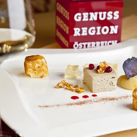 Und Alpen - Buerglhoeh Hotel Bischofshofen