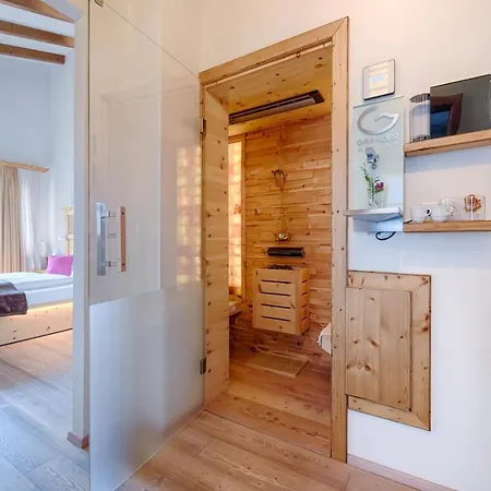 Hotel Und Alpen Mit Sauna - Buerglhoeh 3*