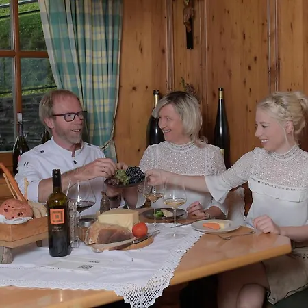 Hotel Und Alpen Mit Sauna - Buerglhoeh